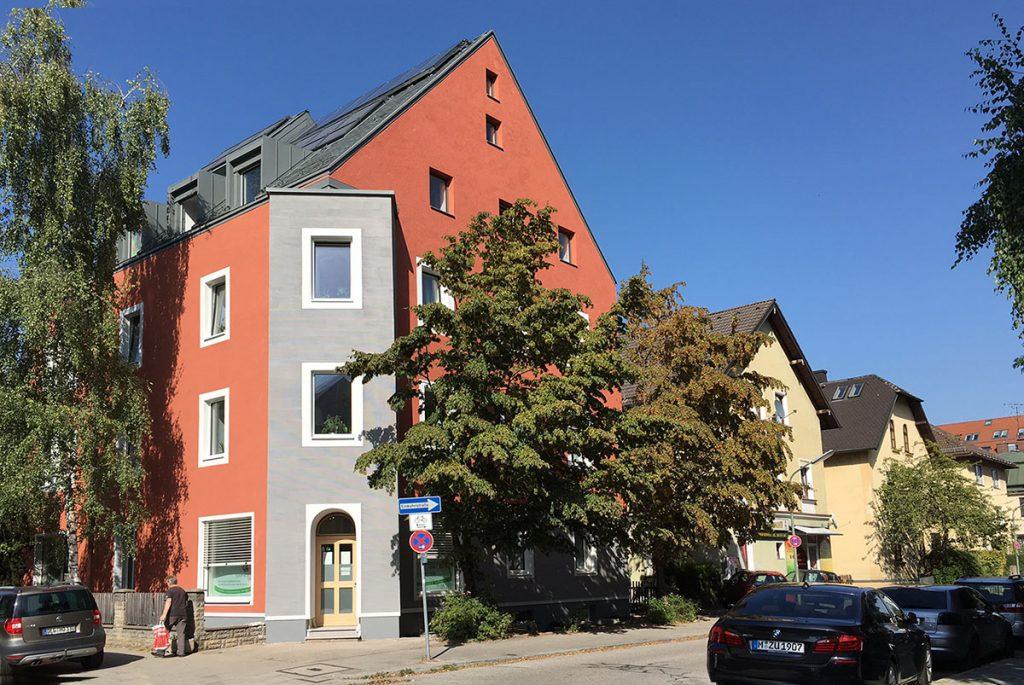 Mehrfamilienhaus in der Kantstraße 28